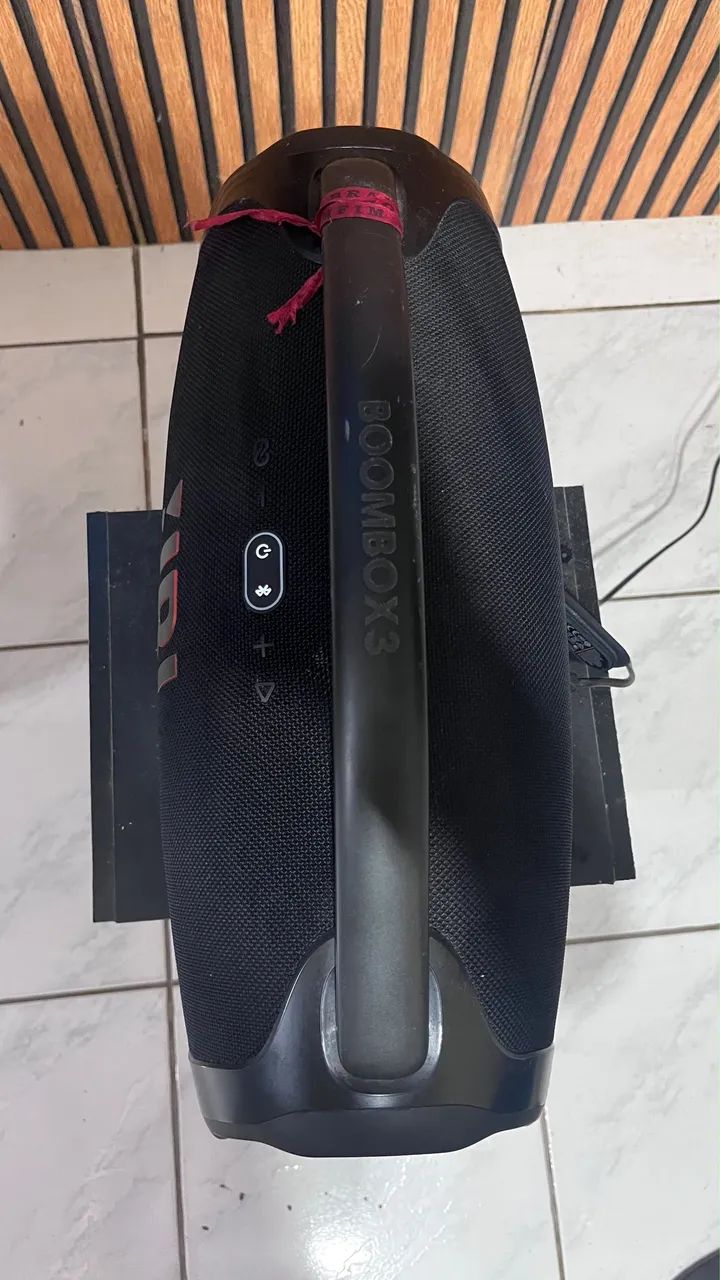 JBL bombox 3 