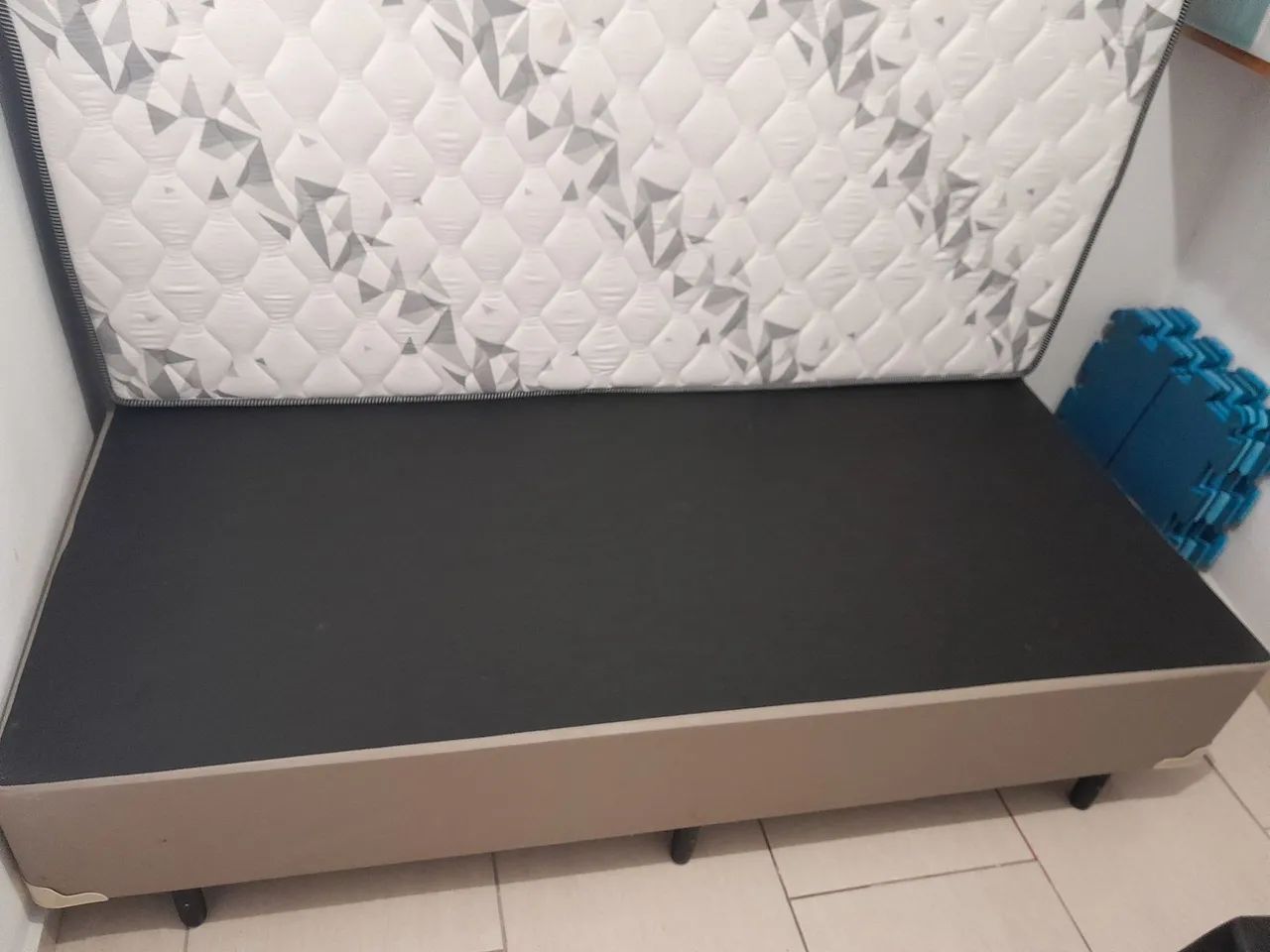 Cama box de  solteiro - Foto 3
