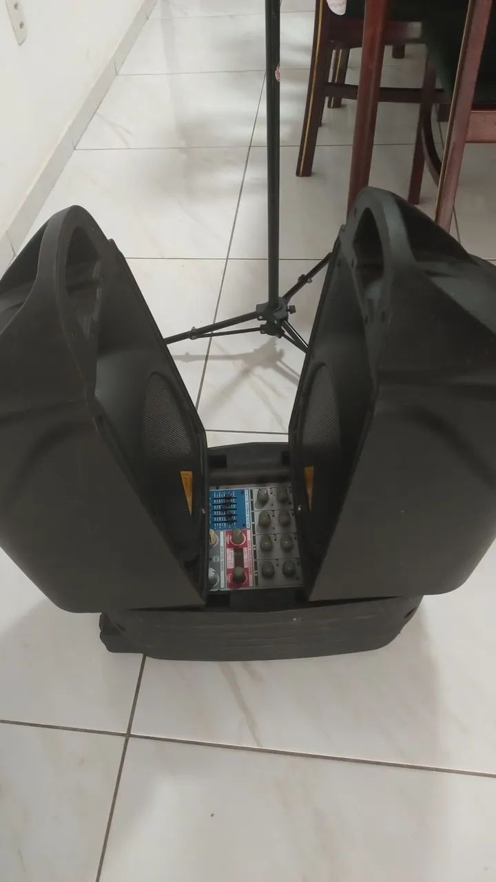 PA  EPA300 BEHRINGER