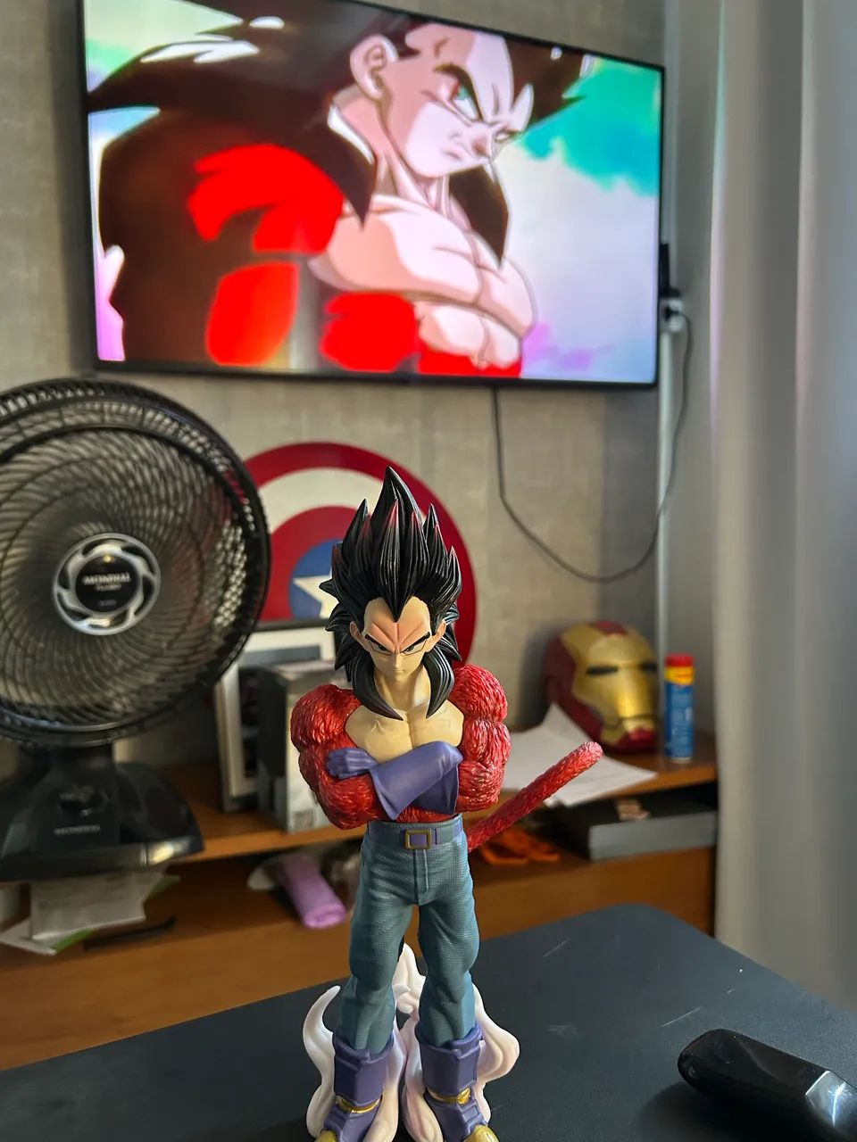 VEGETA SUPER SAIYAJIN 4  - Foto 3