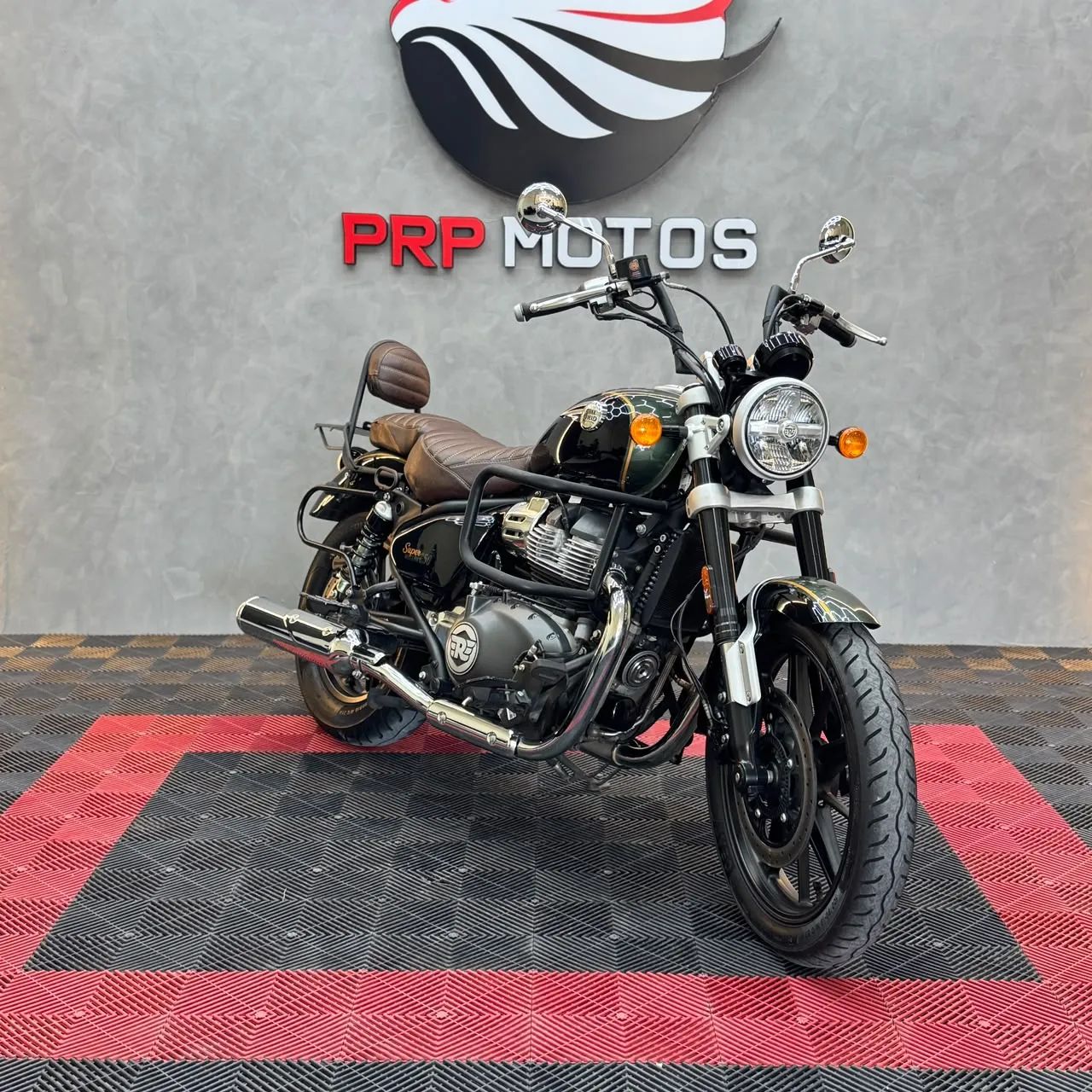 Royal Enfield Super Meteor 650 Interstellar