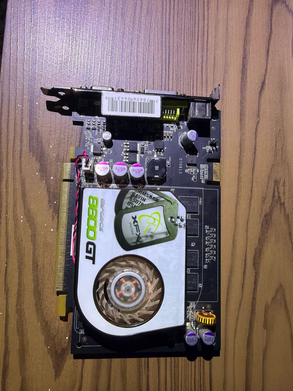 placa de vídeo retrô GeForce 8600 GT