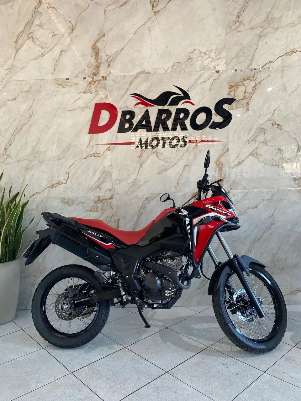 HONDA SAHARA 300 RALLY