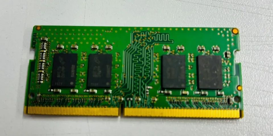 Memória RAM SODIMM DDR4 de 8 GB da Micron - Foto 2