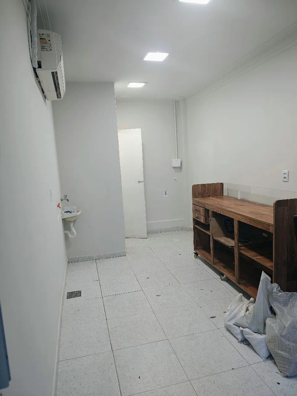 Alugo  para comércio  - Foto 4