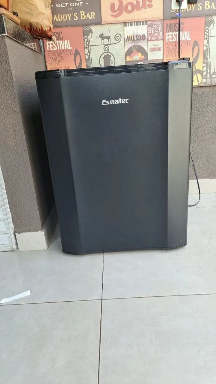 Cervejeira Esmaltec 110L