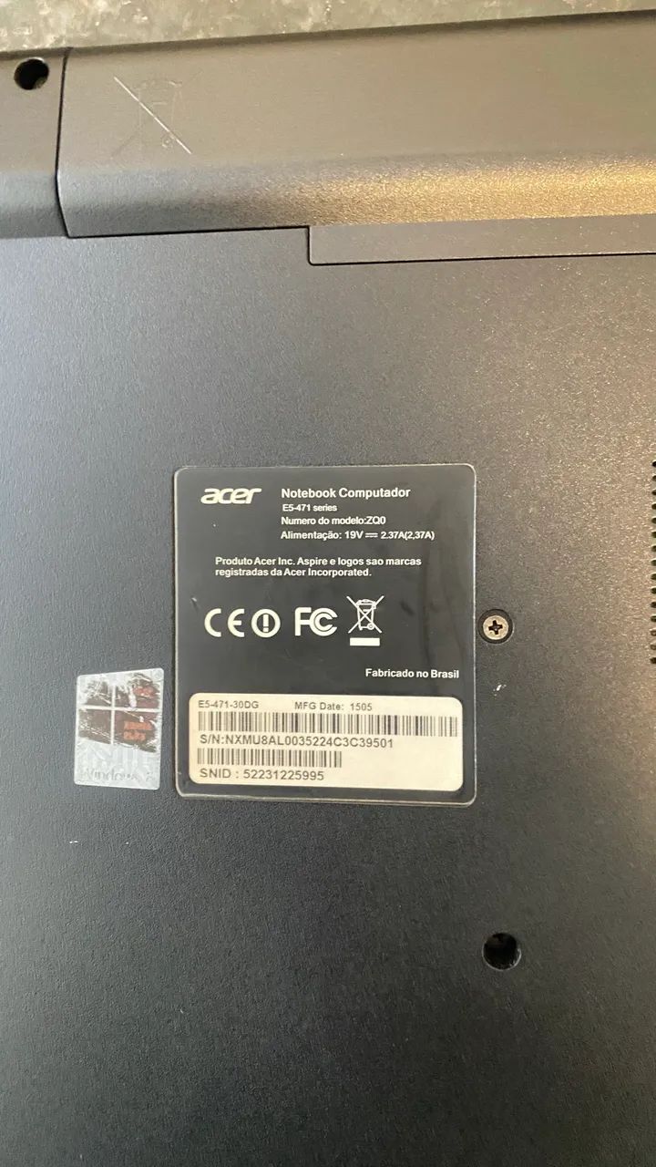Notebook Acer Aspire E 14 (Core i3, 4GB RAM, 1TB HD) - Foto 2