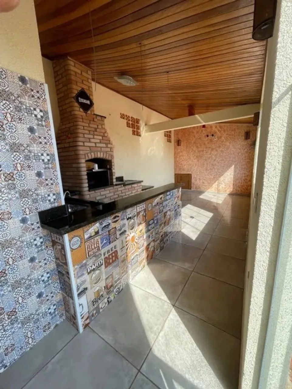 Casa térrea à venda no Parque São Bento, Sorocaba- SP.