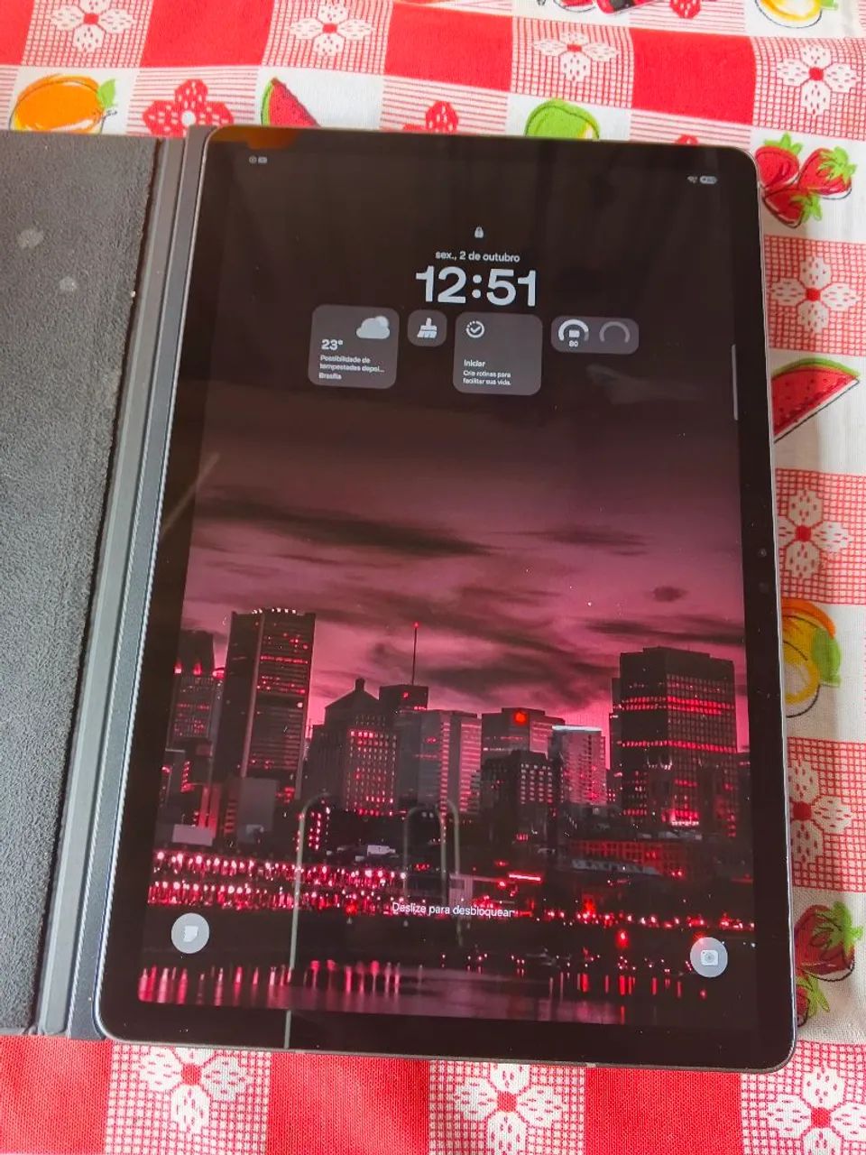 Tablet Galaxy s10 lite 128gb 6 de memória ram troco por iPhone  - Foto 5