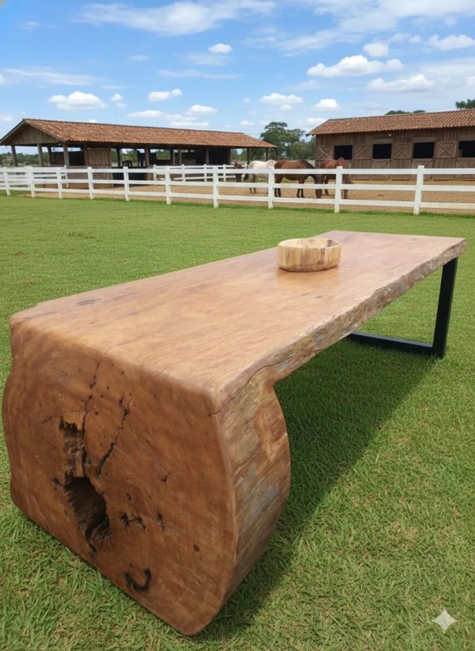 Mesa de jantar rústica estilo cascata
