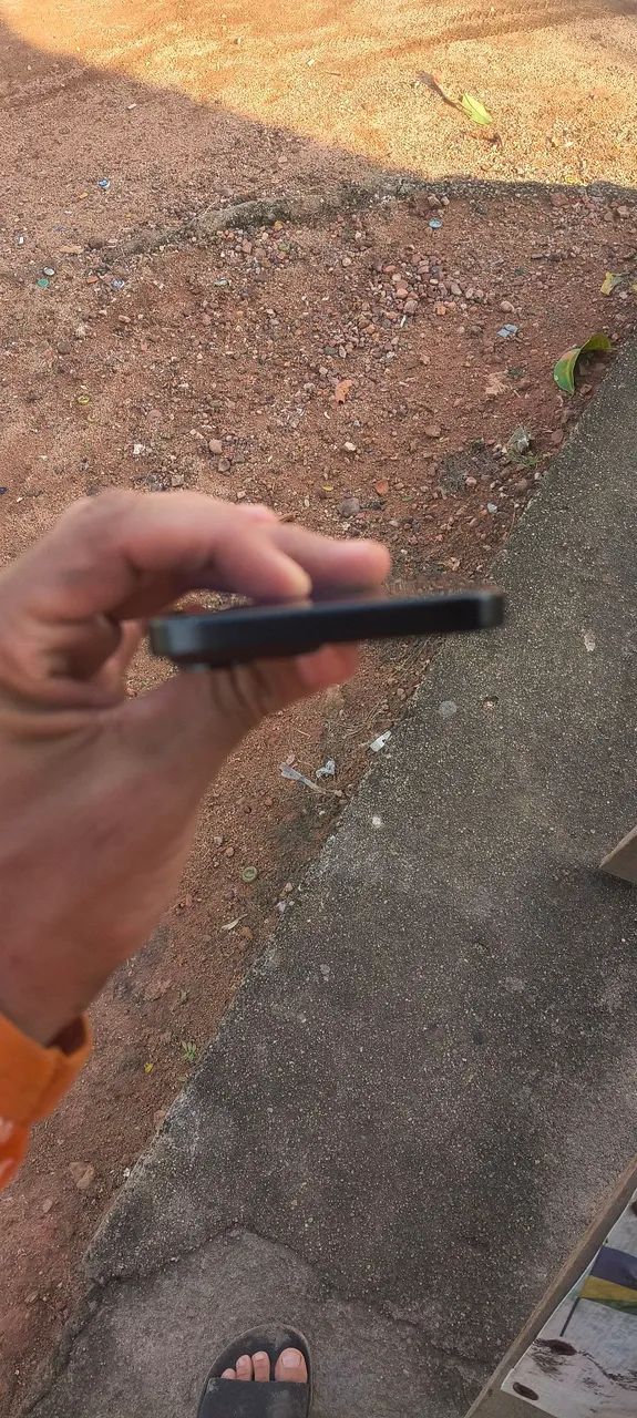 iPhone 15 - Foto 2