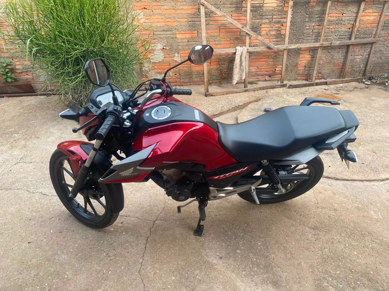 Vendo Titan  - Foto 4