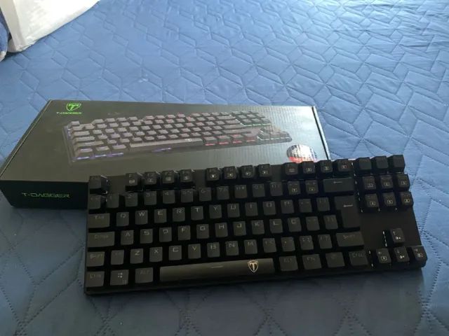 Teclado Gamer Mecânico T-Dagger Bora! 