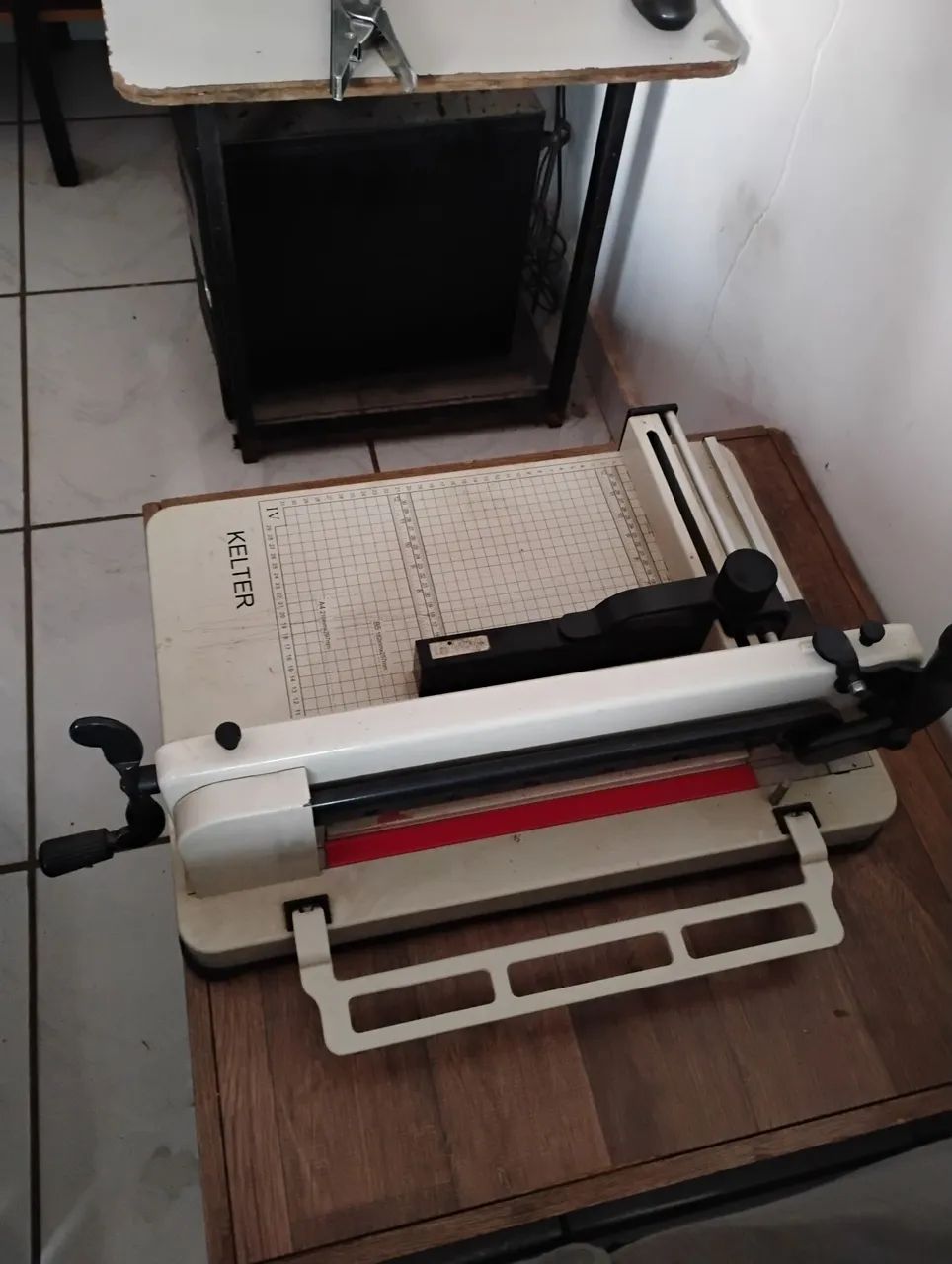 Guilhotina de mesa  - Foto 2