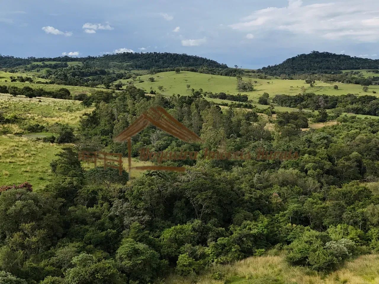 Área com 3 alqueires na região de Porangaba-SP - Foto 3