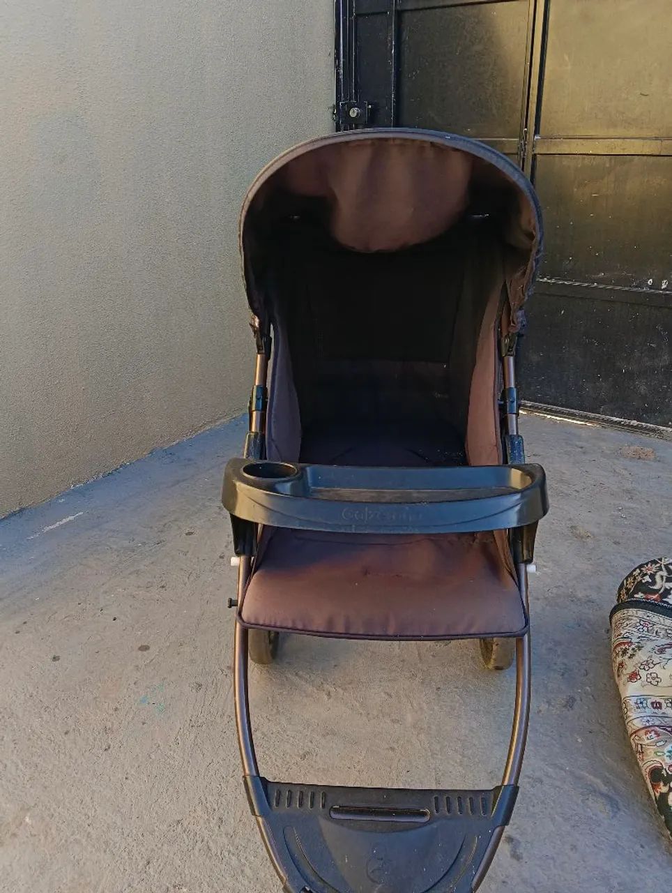 Vendo carrinho de bebe do geito que tá  - Foto 2