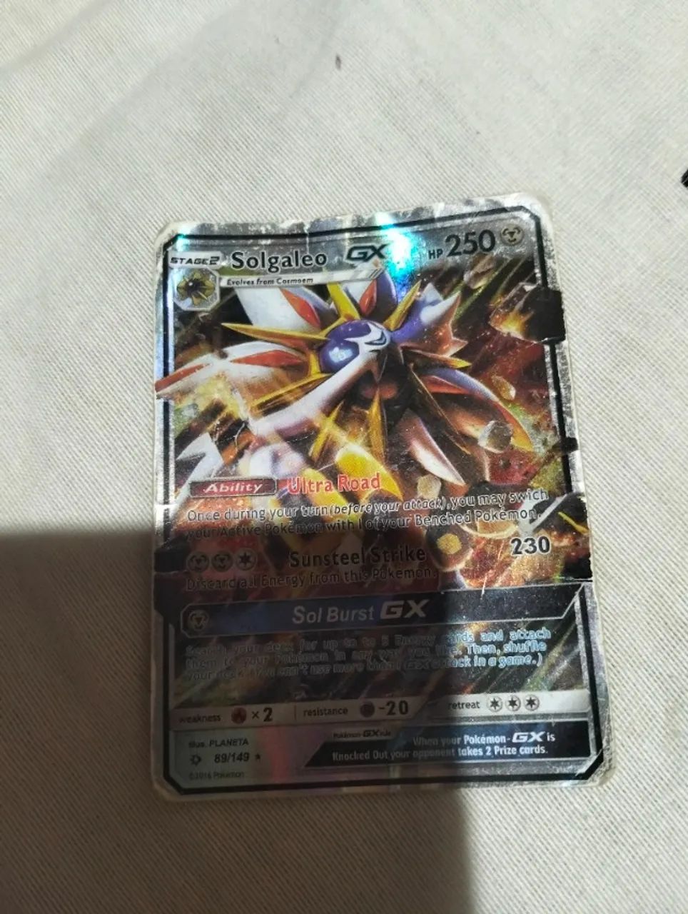 Carta pokémon Solgaleo gx 