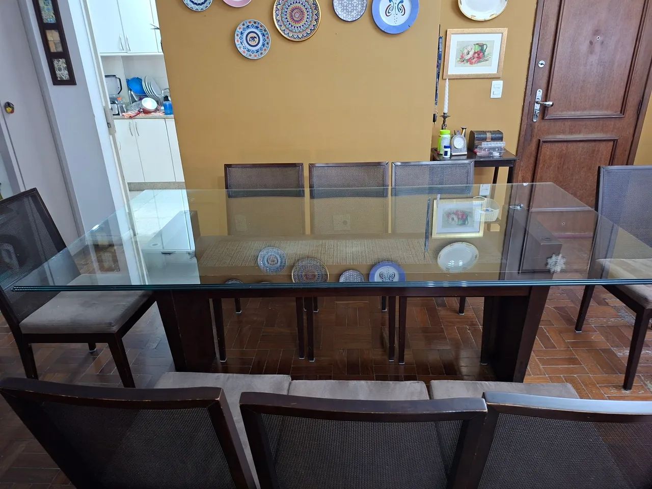 mesa de jantar com vidro em cascata e 8 cadeiras de treliça  - Foto 2