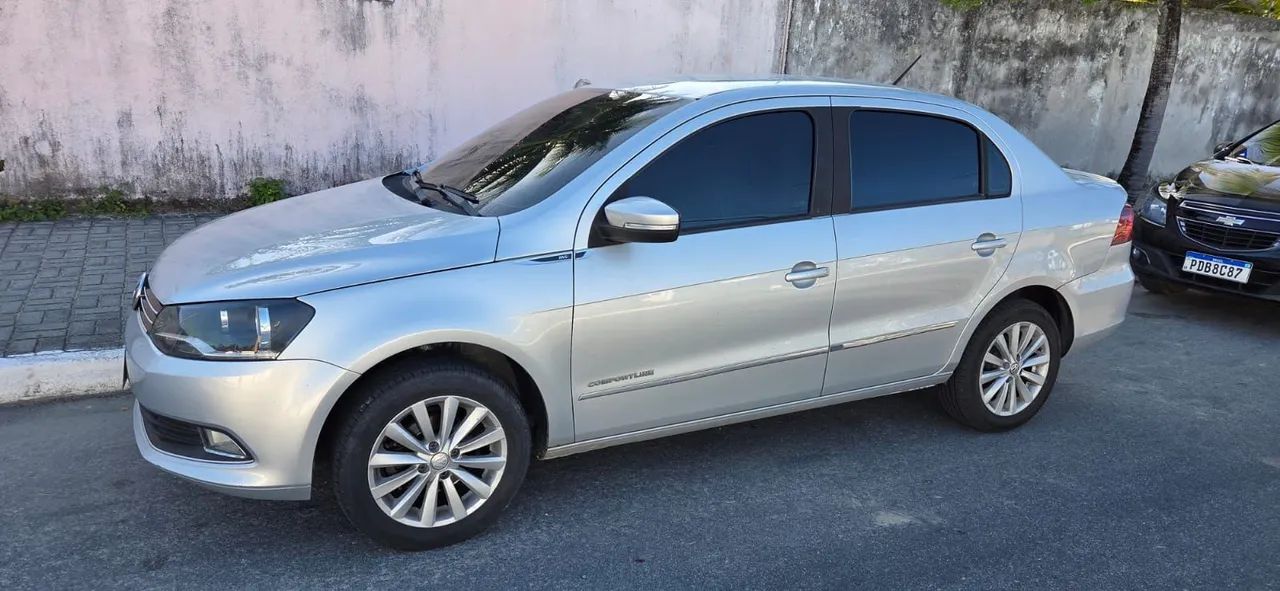 Volkswagen Voyage COMF/HIGHLI. 1.6 T.FLEX 8V 4P 2015
