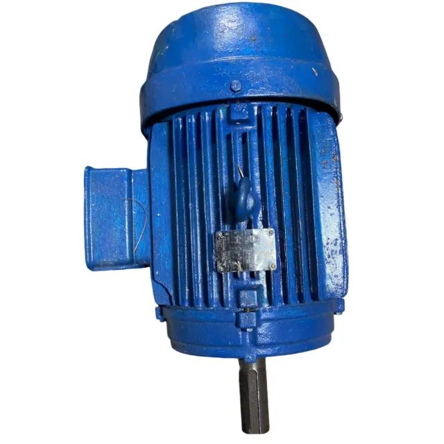 Motor Elétrico WEG 7,5 CV - Trifásico 220/380V - IP55 - Foto 3