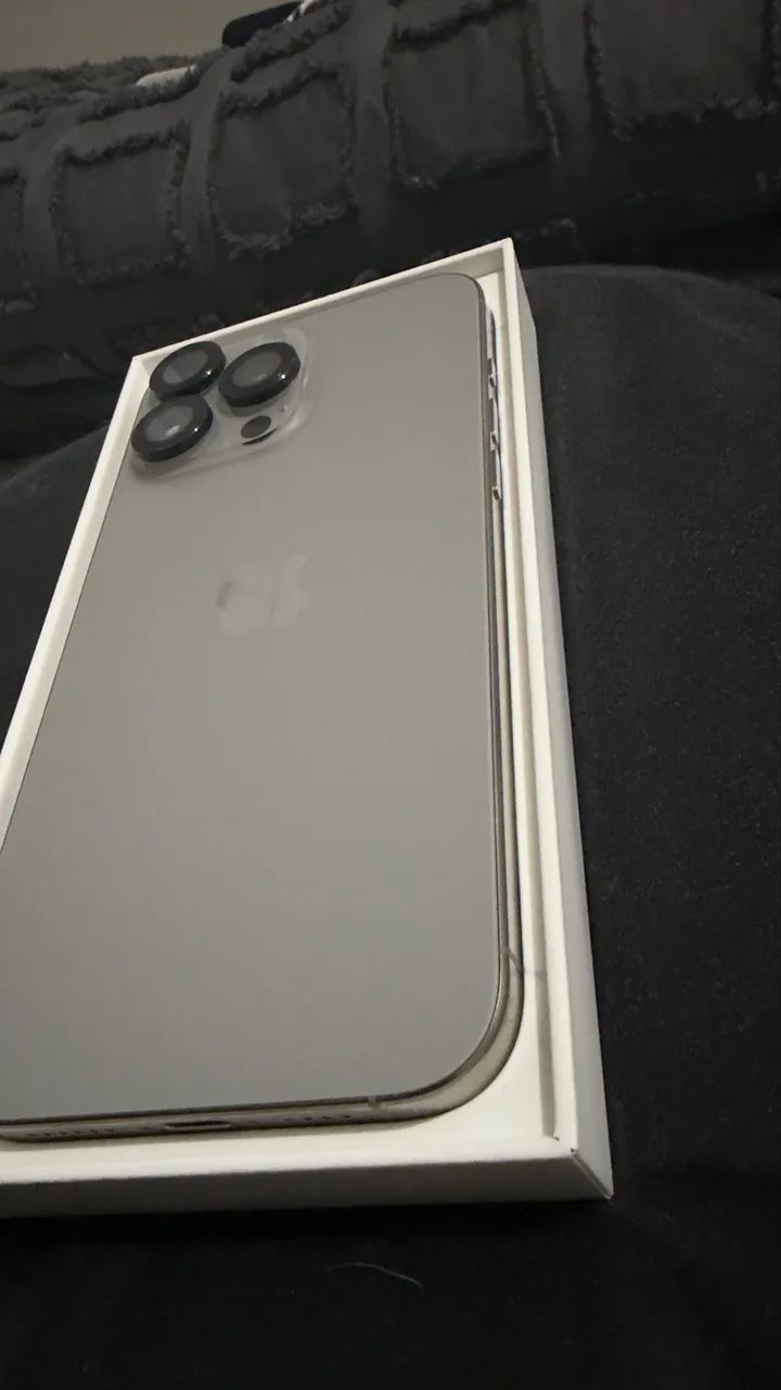 iPhone 16 Pro Max - 256GB - Foto 3