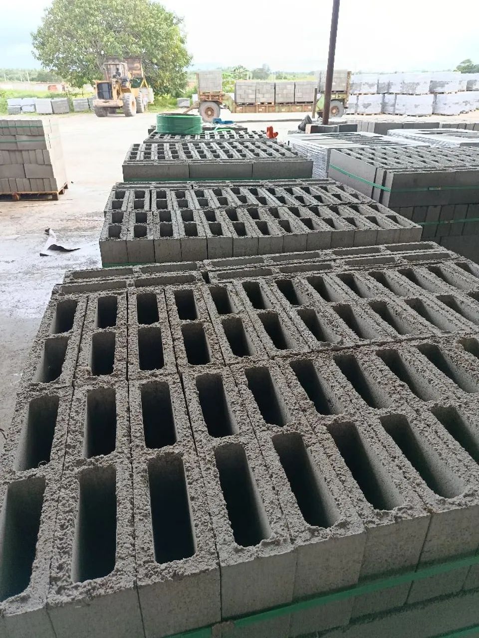 Blocos de pré moldado para galpão estrutura - Foto 2