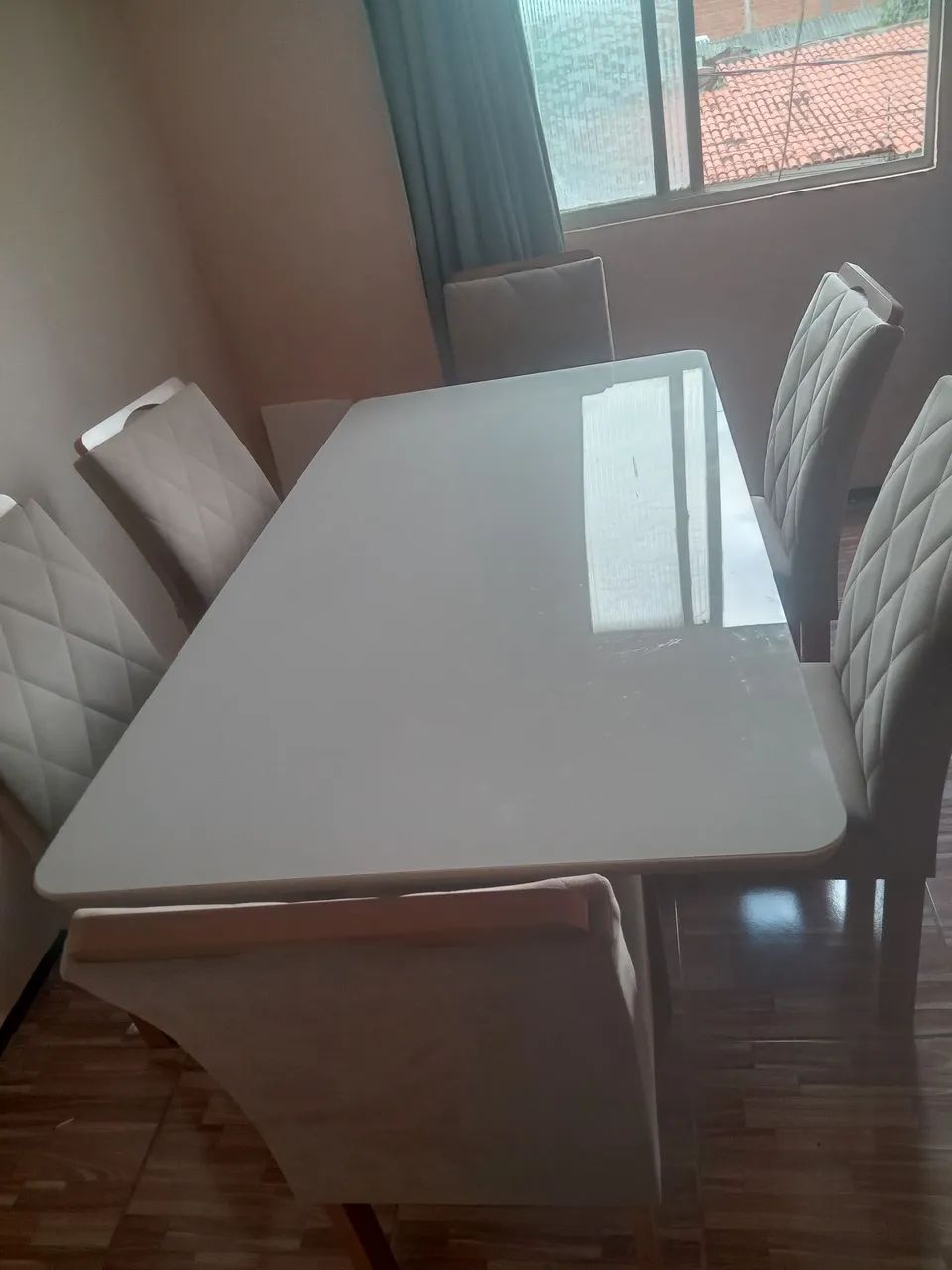 Mesa de Estar com 6 cadeiras