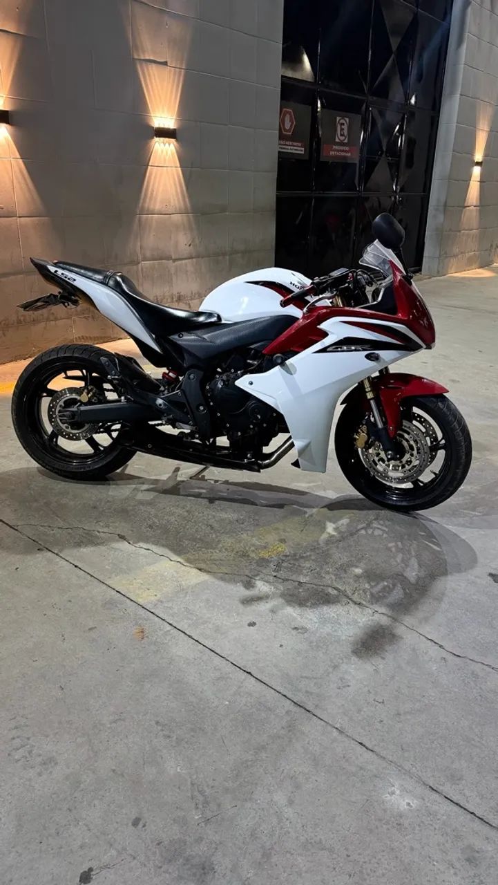 CBR 600 F  - Foto 2