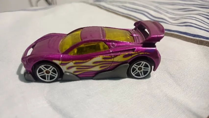 Hot Wheels Ms-t Suzuka Roxo - Foto 2