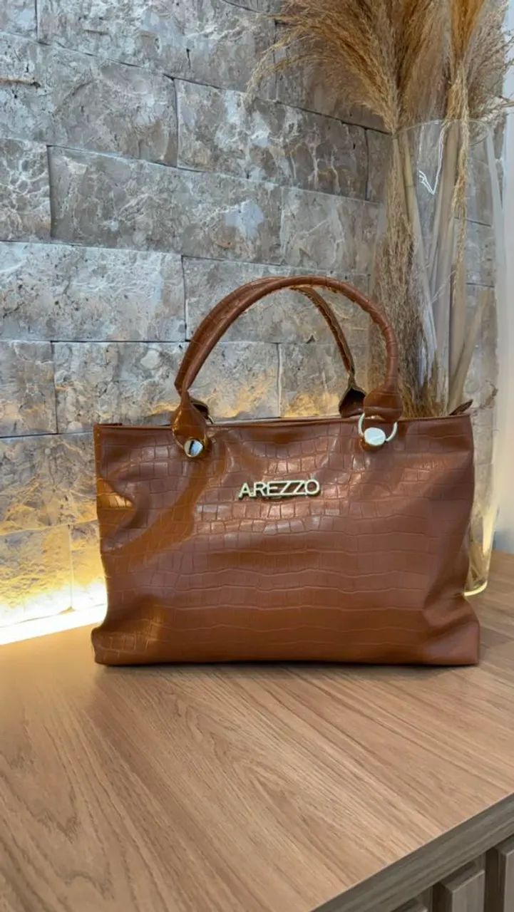 Bolsa Tote Estilo Arezzo Tamanho Grande - Elegante e Sofisticada  - Foto 3