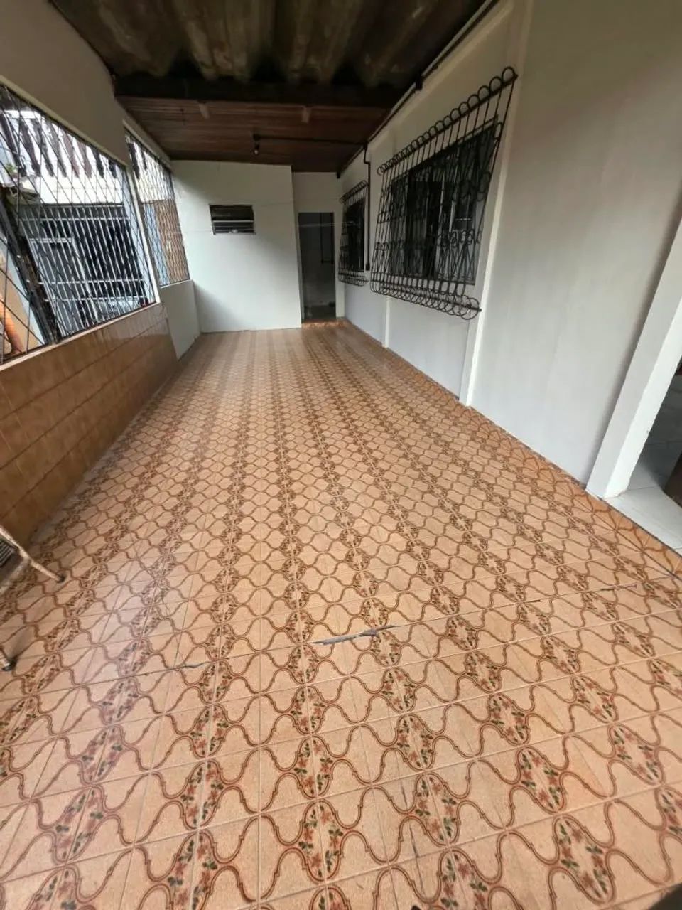Alugo casa no centro De foz - Foto 2