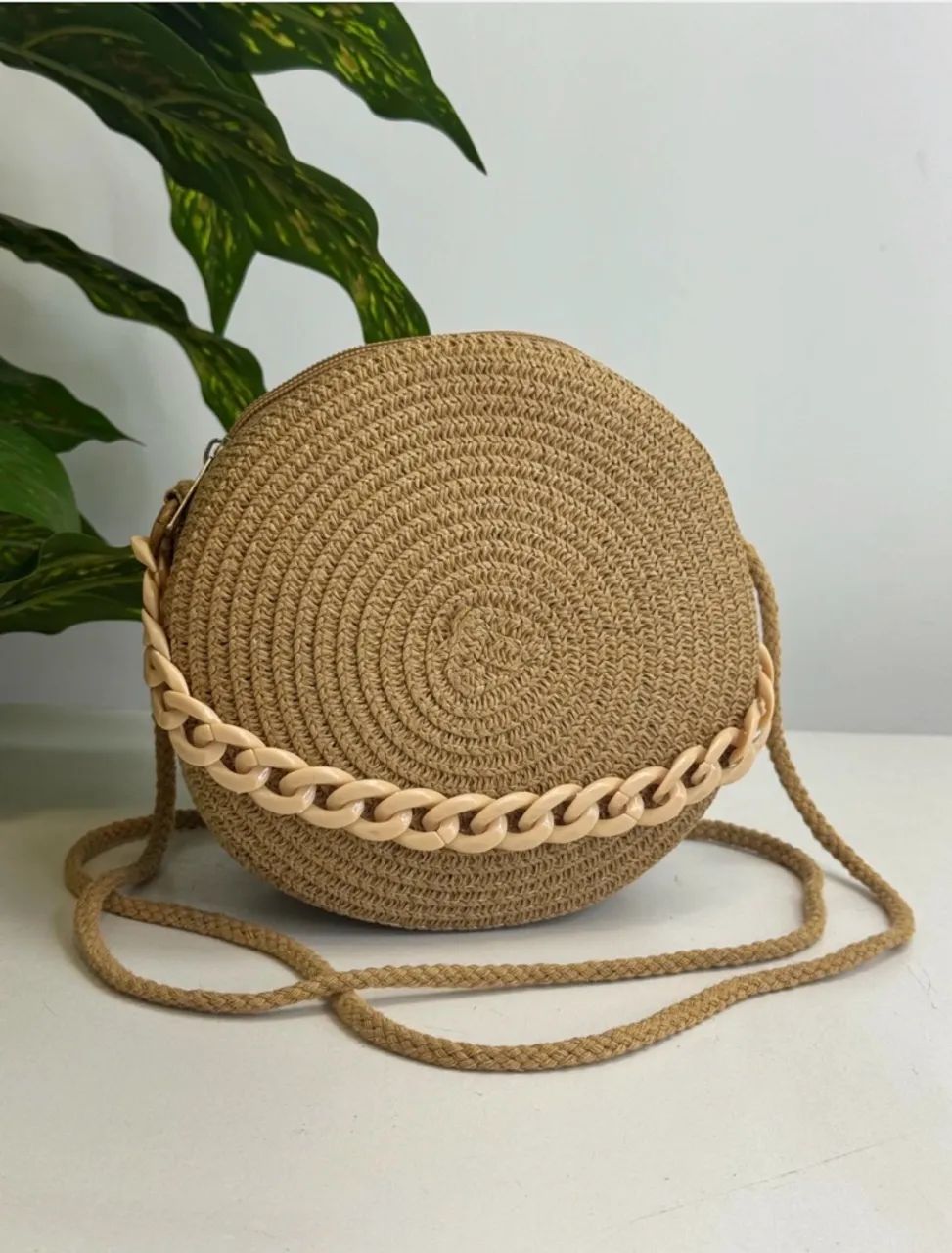Bolsa redonda de palha 
