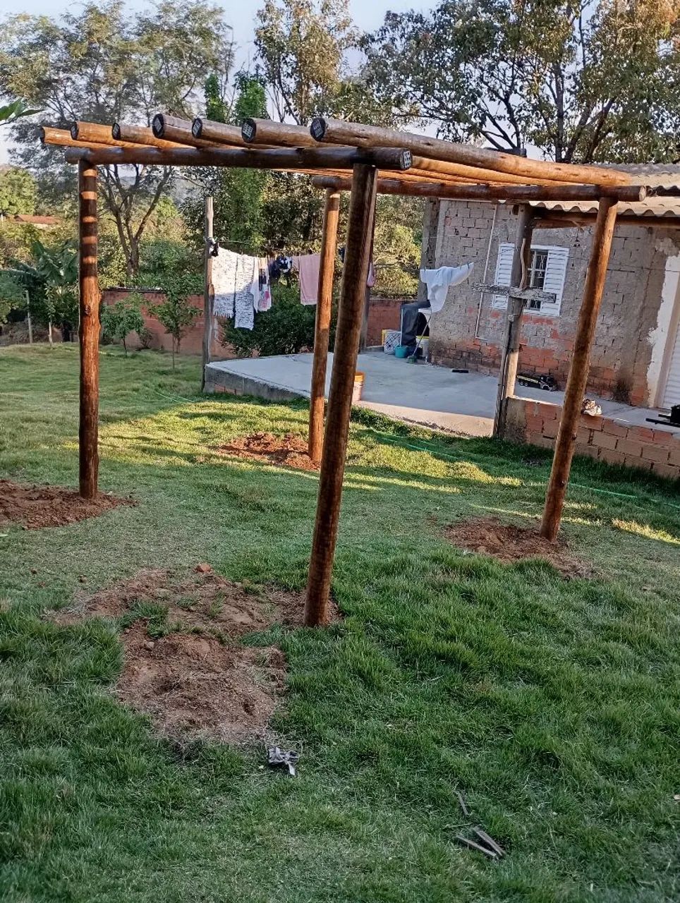 Pergolado de eucalipto tratado roliço  - Foto 4