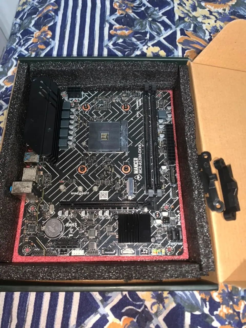 PLACA MÃE MANCER A520M DX-V4 SOCKET AMD DDR4