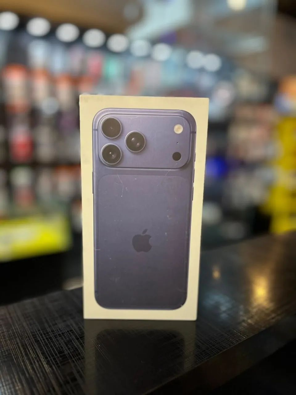 iPhone 17 Pro Max 512GB deep blue lacrado 