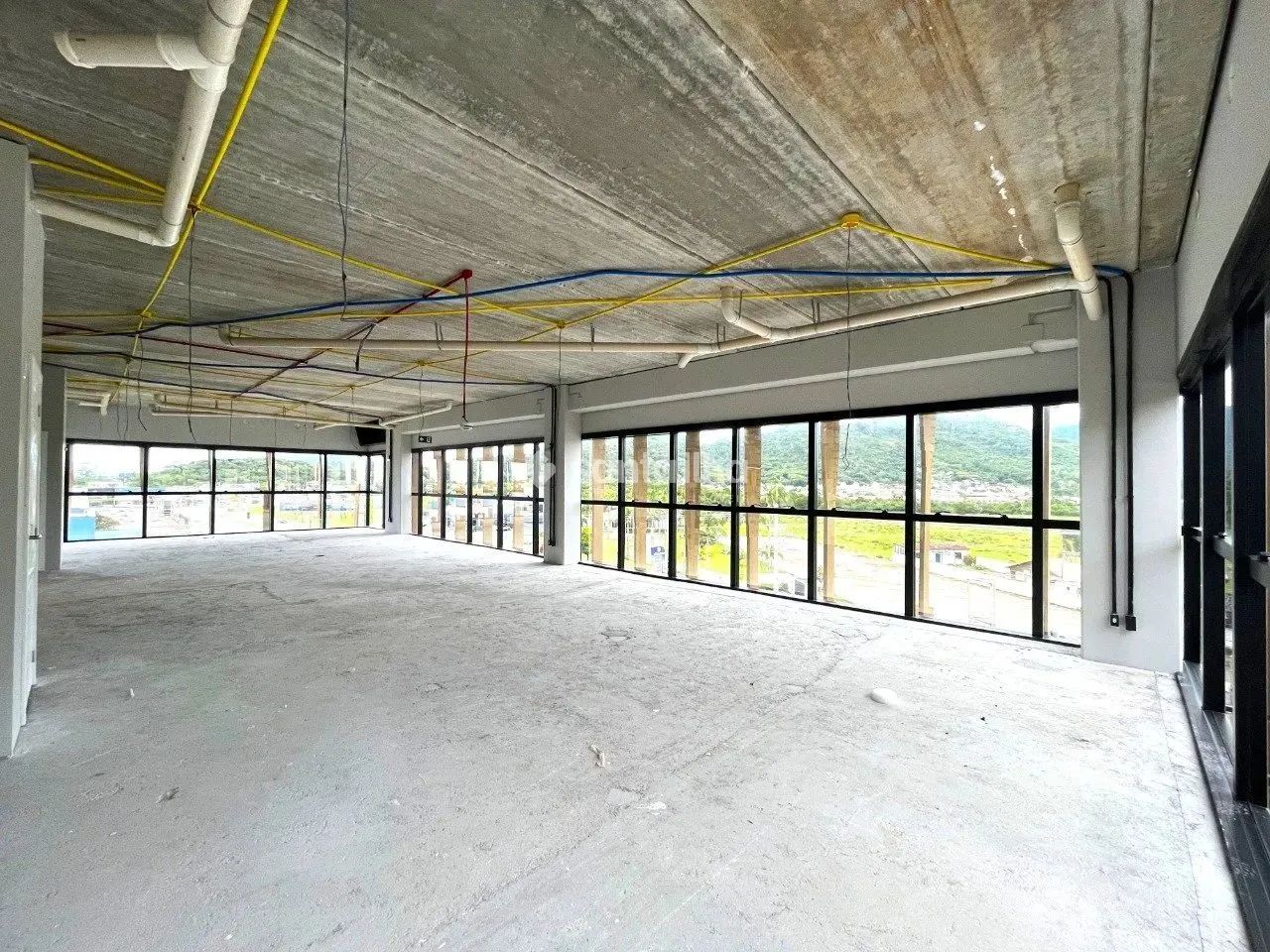 Sala para alugar, 142m² - Campeche - Florianópolis/SC - Foto 3
