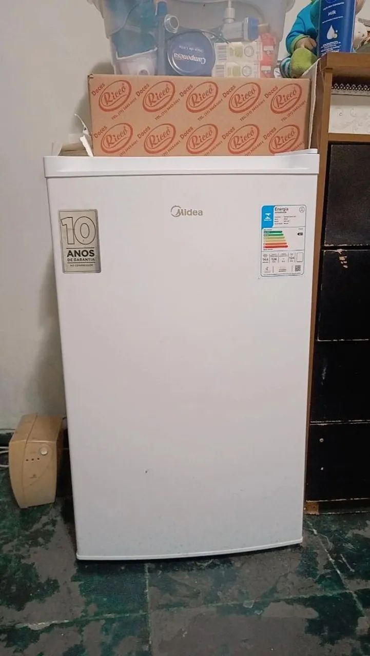 Frigobar midea branco!