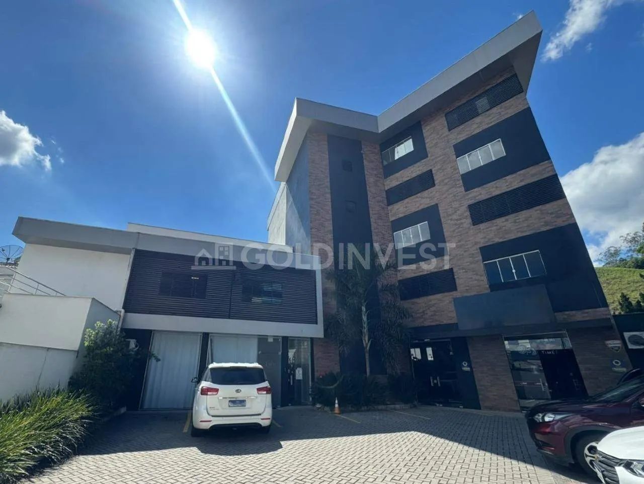 Sala comercial com 230m² no bairro Santa Rita!!!
