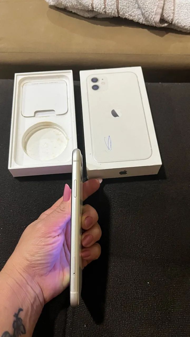 Vendo IPhone 11  - Foto 2