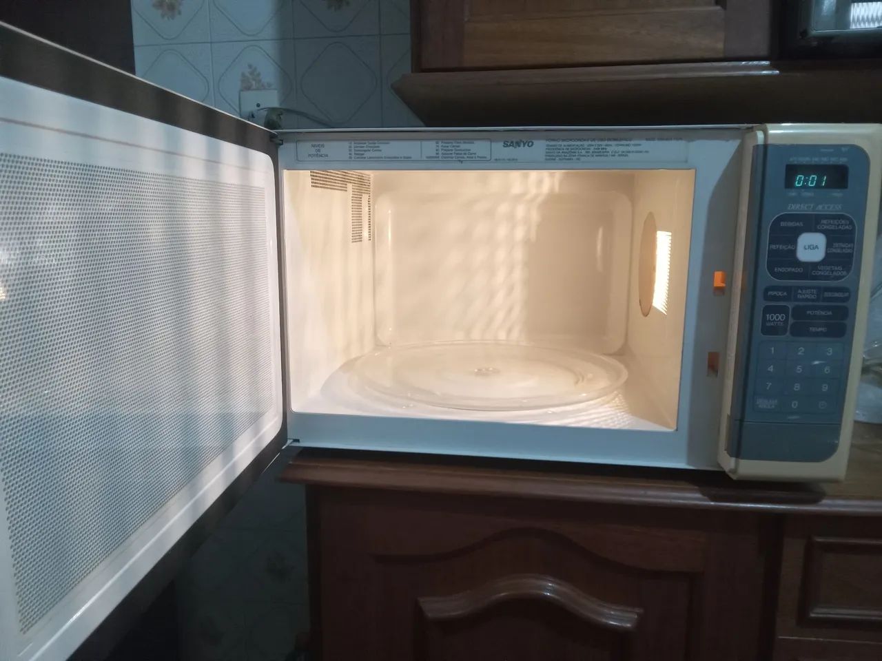 Micro ondas 45 litros  - Foto 2