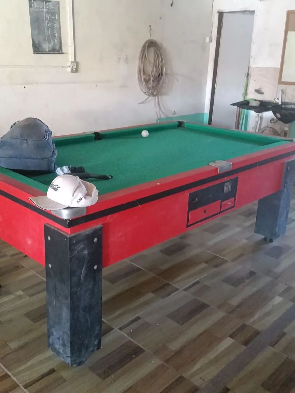 Vendo sinuca zerada