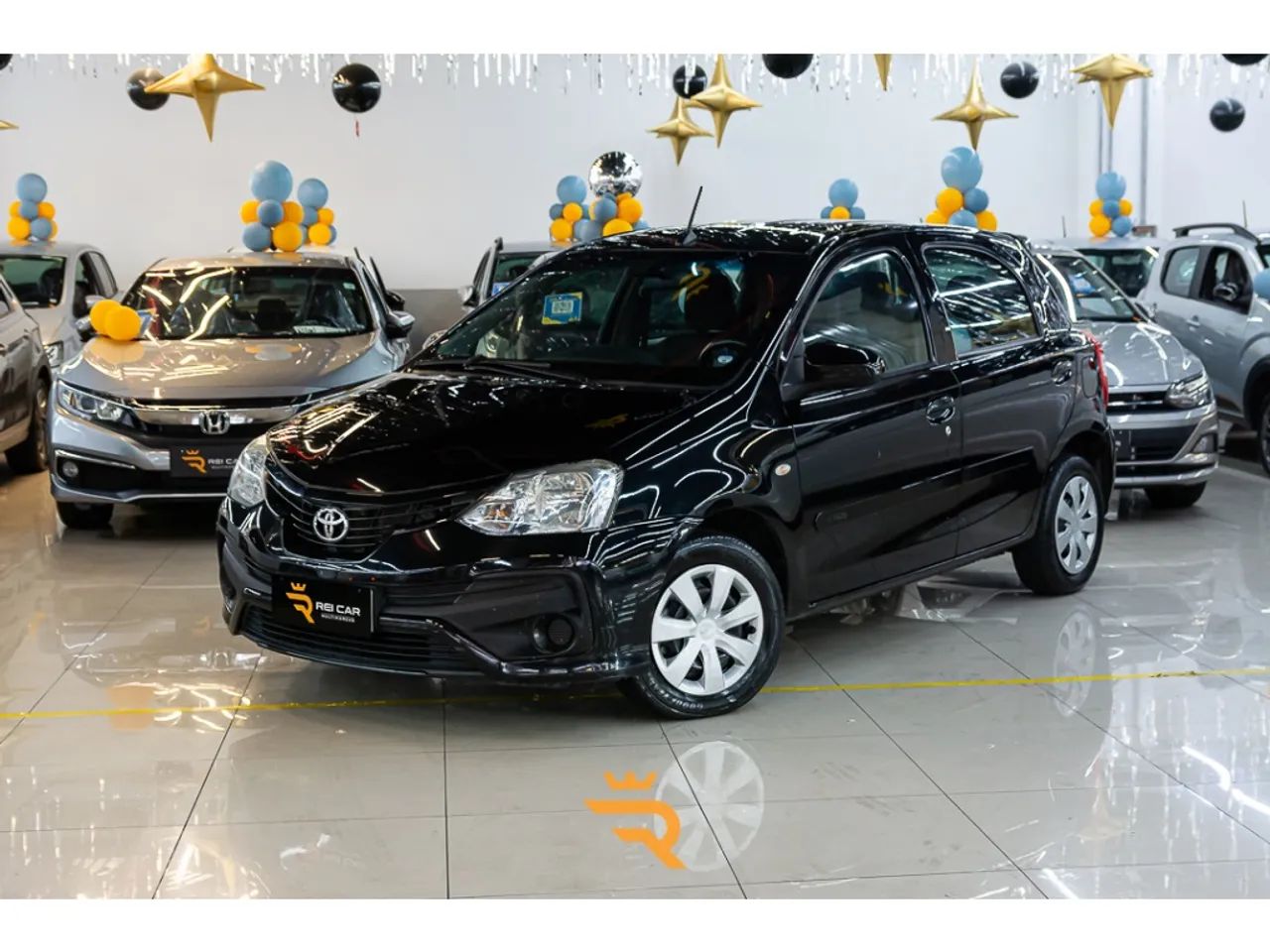 Toyota Etios 2017 - Foto 4