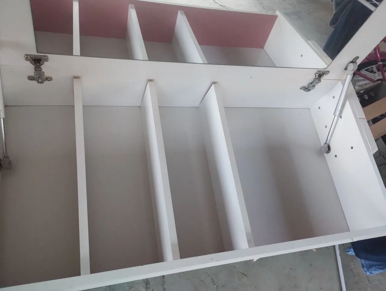 Mesa escrivaninha e penteadeira com espelho. - Foto 2