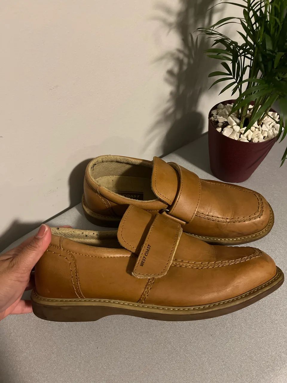 Sapato de couro da marca West coast - Foto 2