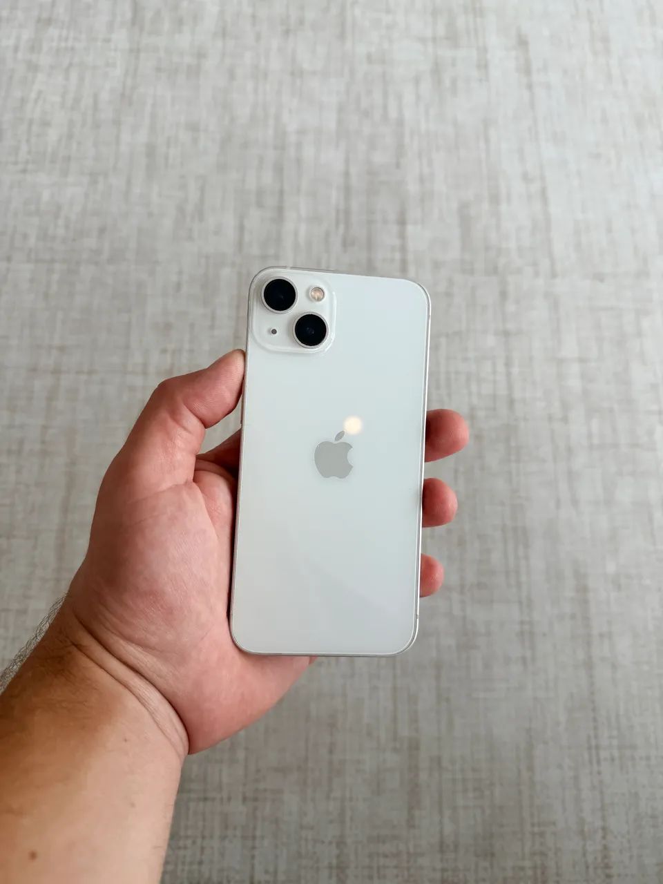 Apple iPhone 13 ホワイト 本体　128GB iPhone 13 White Apple 128GB Tela 6.1 (Vitrine) - Carrefour
