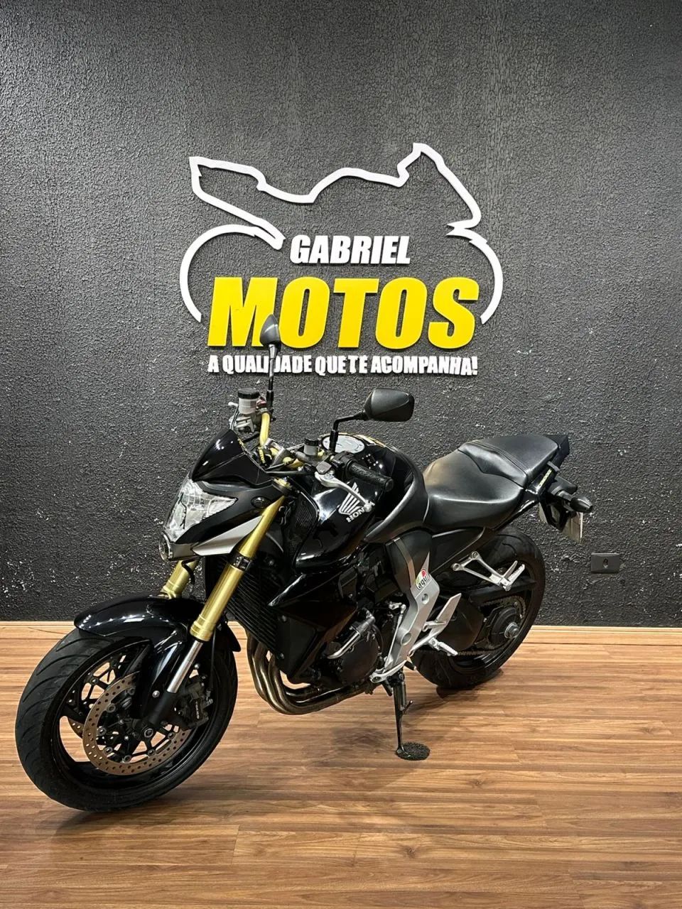 HONDA CB 1000 R  - 2014 - Foto 4