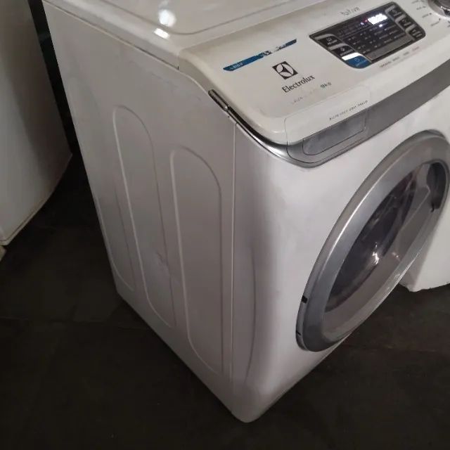 Lava e Seca Eletrolux LSI09 - 9Kg - 127V - Funcionando tudo - Foto 4