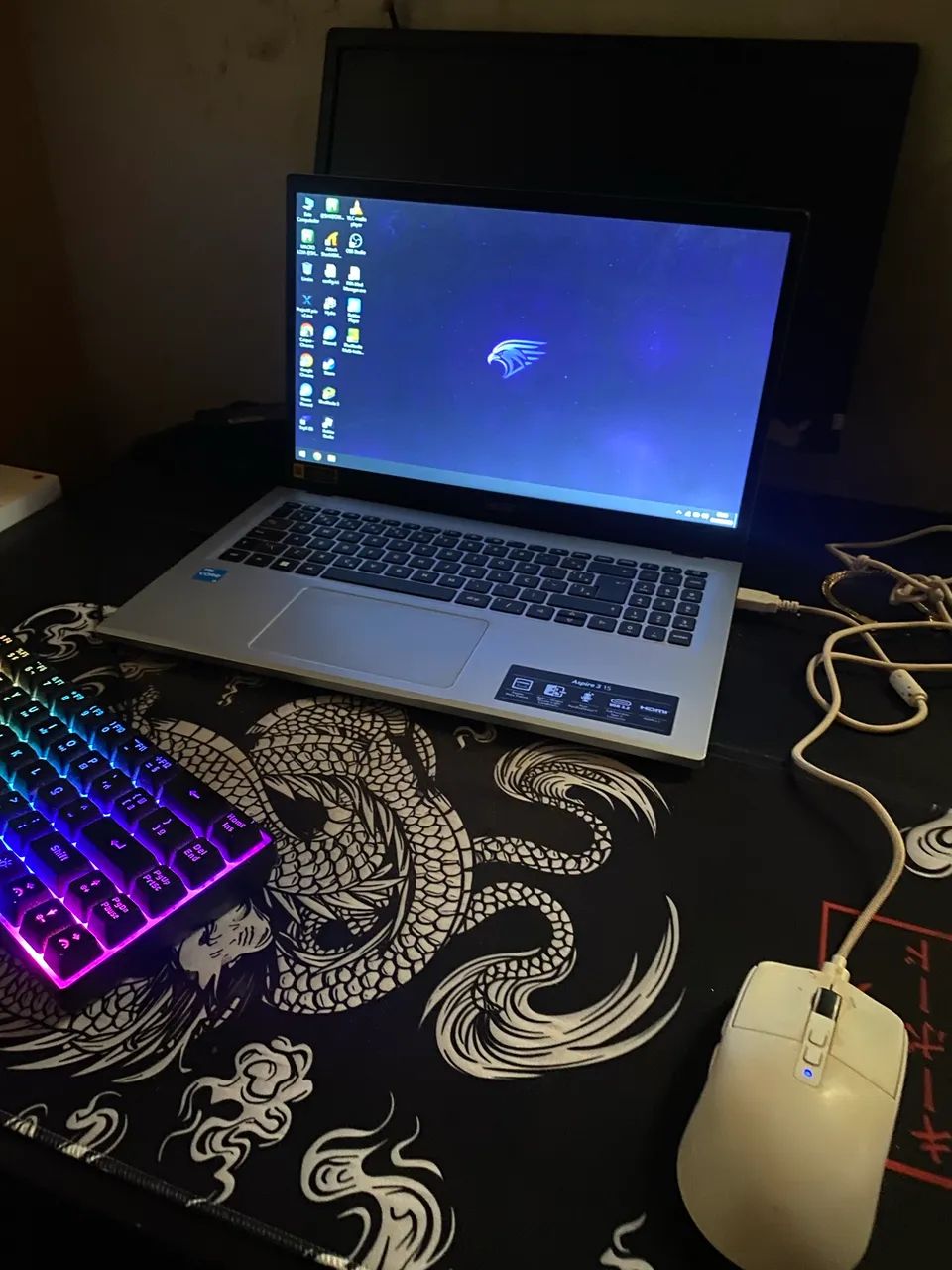 Notebook Acer em excelente estado - Foto 3