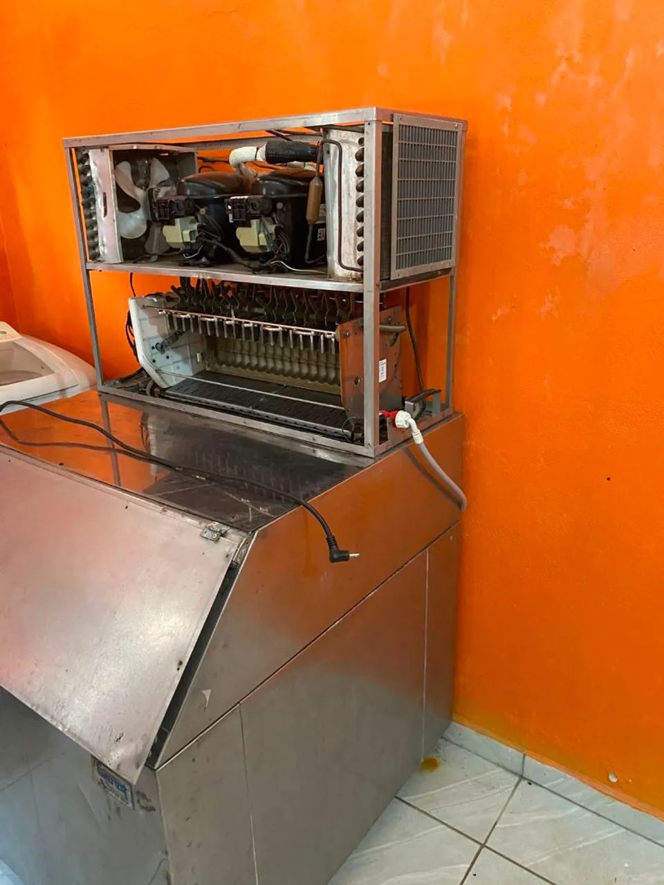 Máquina de gelo egc 150M  - Foto 3