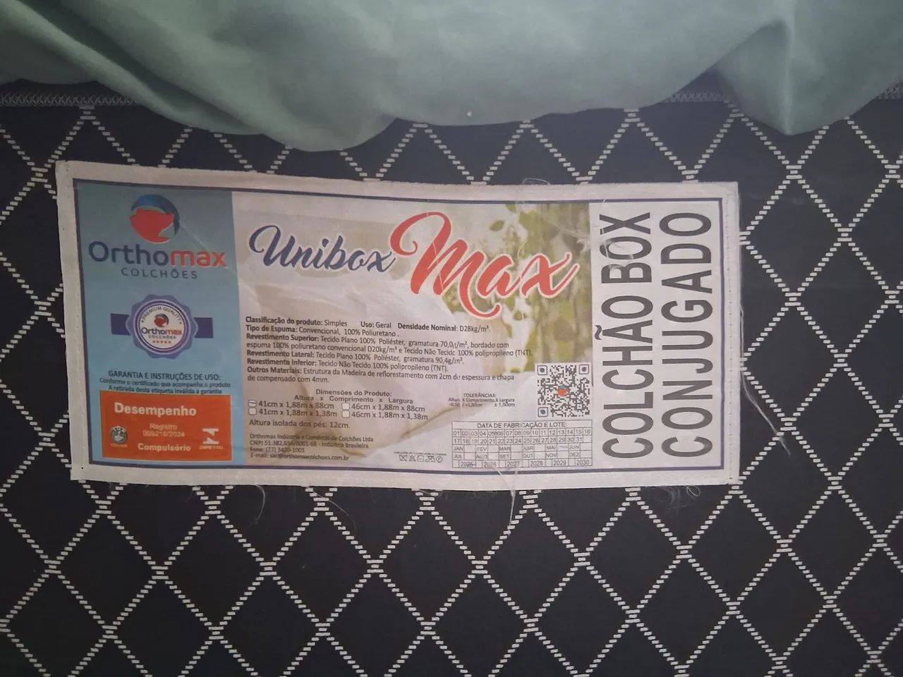 CAMA BOX SOLTEIRO COM COLCHÃO  - Foto 4